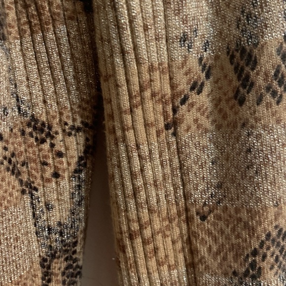Express Cardigan Brown and Tan Patterned Cardigan - Picture 4 of 10
